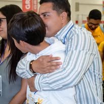 Abrazo familiar